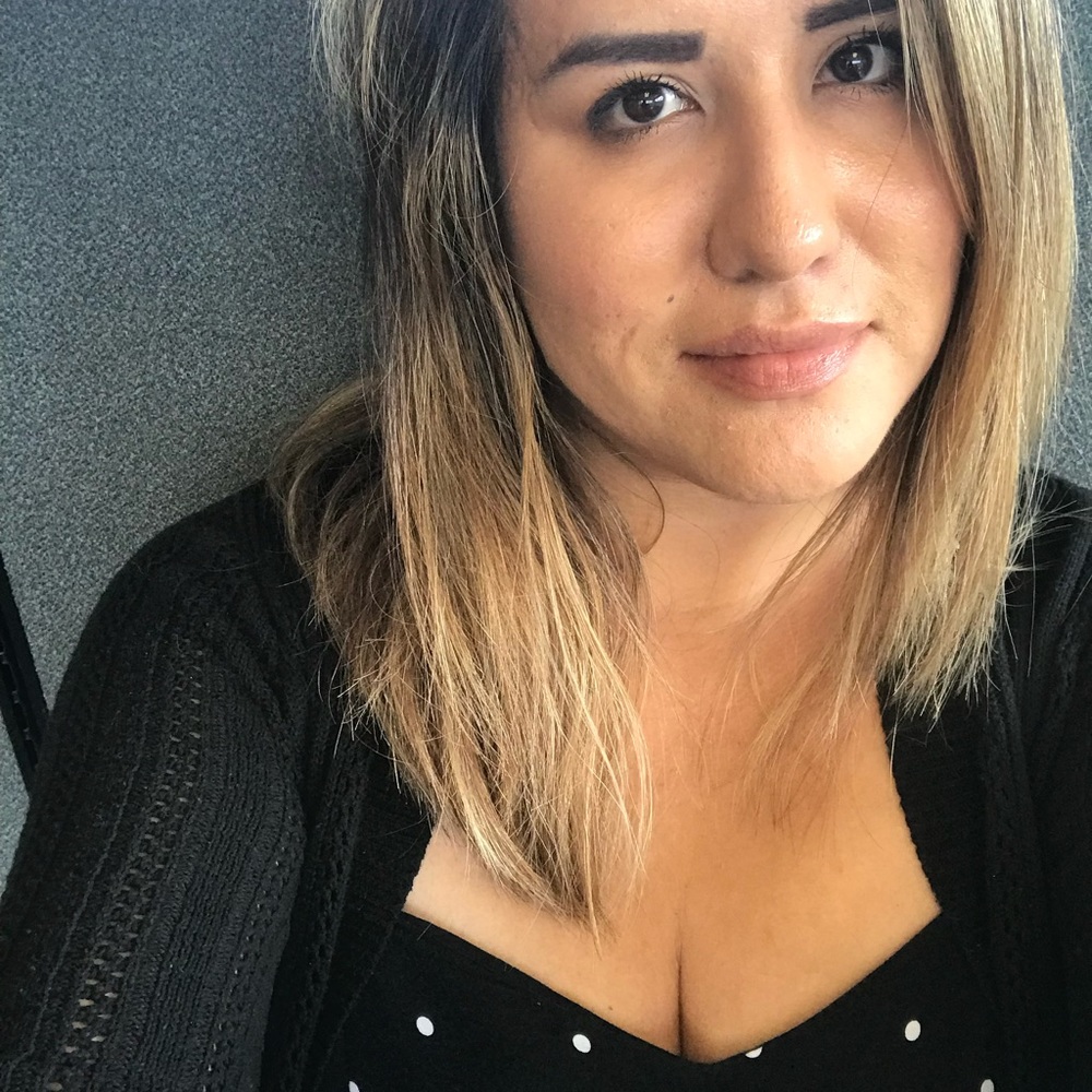 Meet your Posher, Ashley